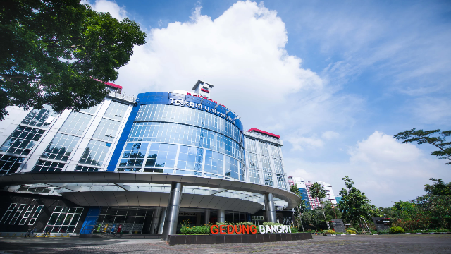 Menyelami Keunggulan Akademik dan Inovasi di Institut Telkom Bandung